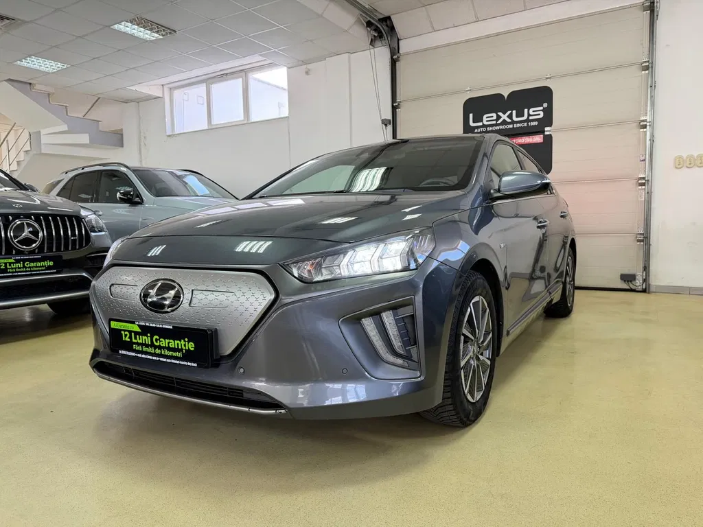 Fotografie: 2020 Hyundai Ioniq