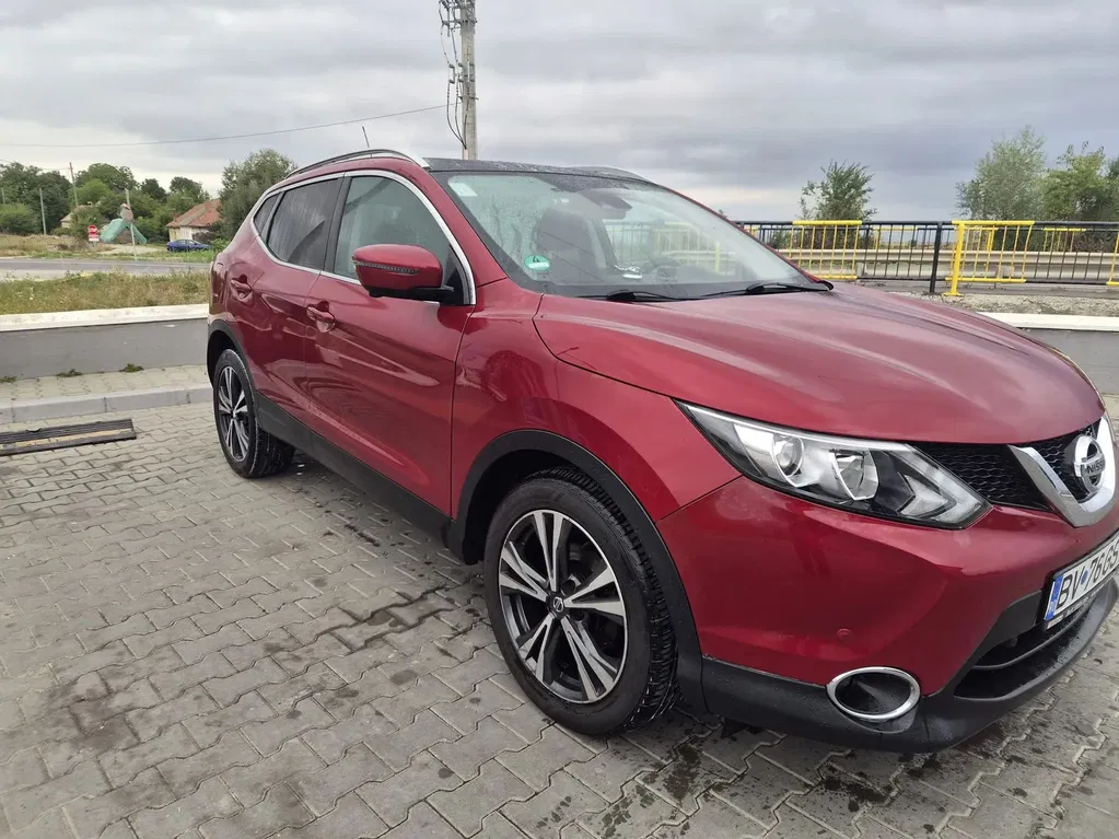 Fotografie: 2015 Nissan Qashqai