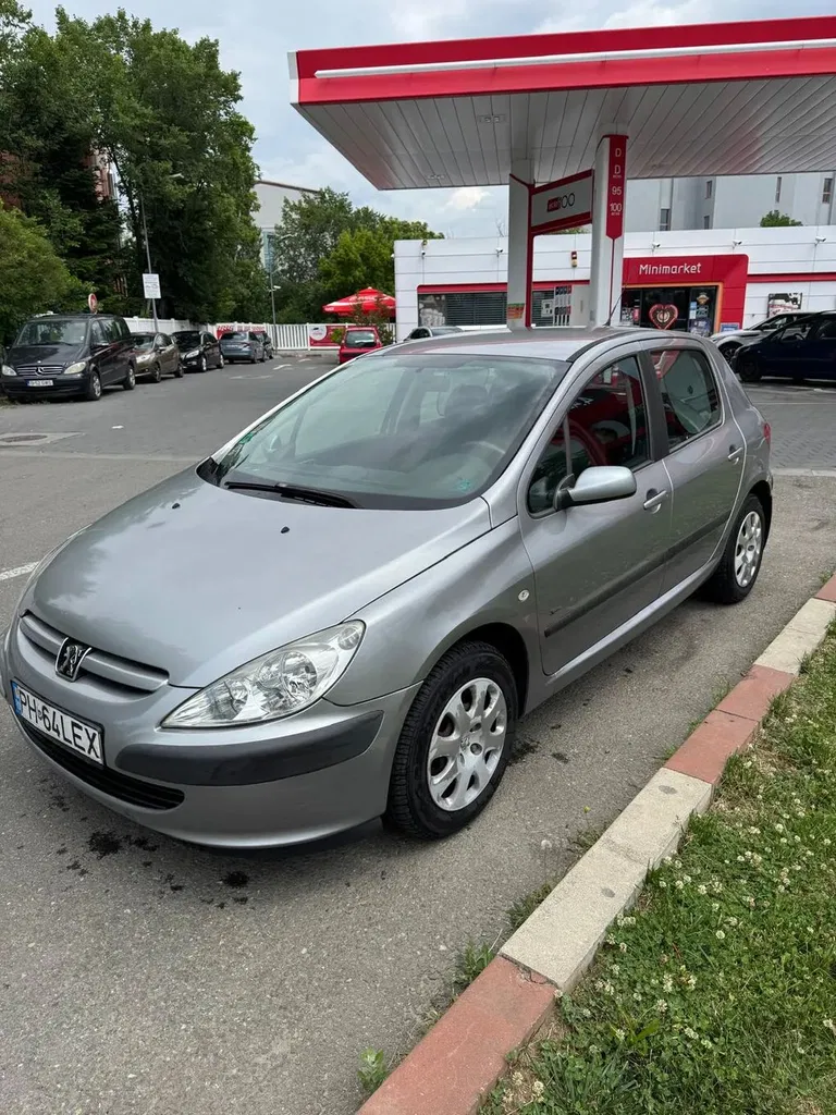 Fotografie: 2005 Peugeot 307