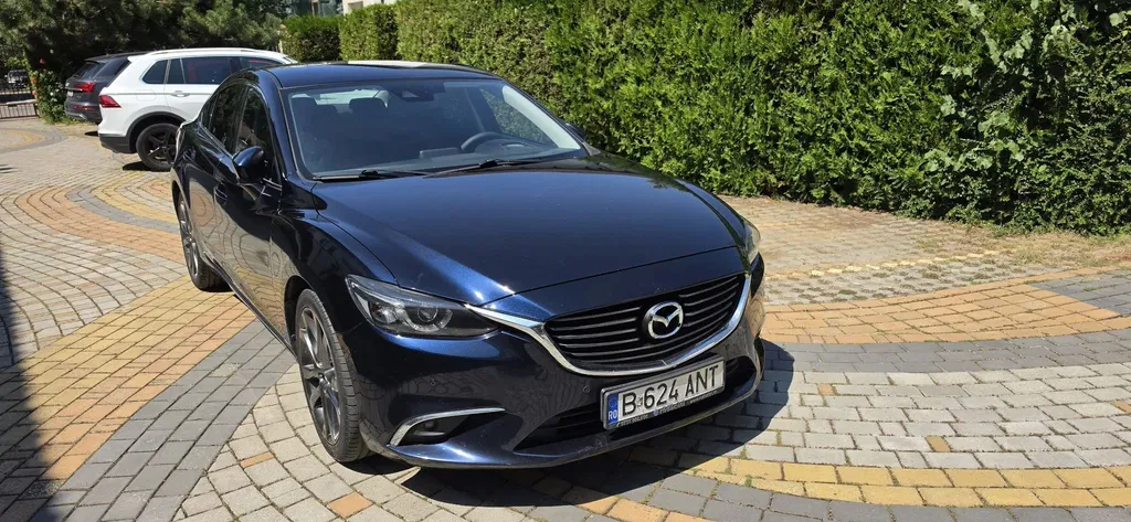 Fotografie: 2017 Mazda 6