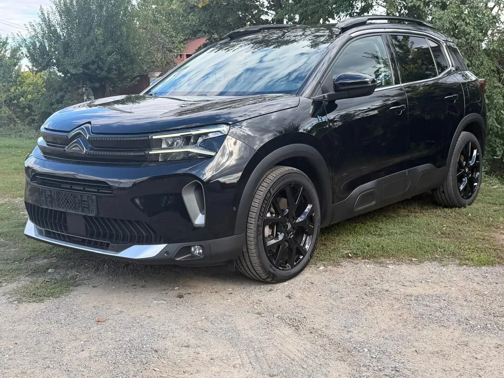 Fotografie: 2023 Citroen C5 Aircross