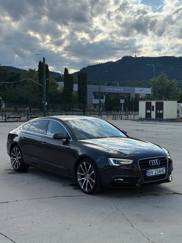 Fotografie: 2014 Audi A5 Sportback