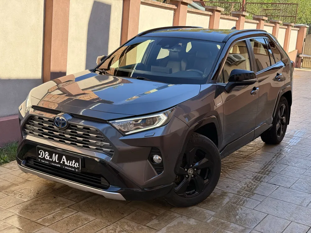 Fotografie: 2020 Toyota RAV-4