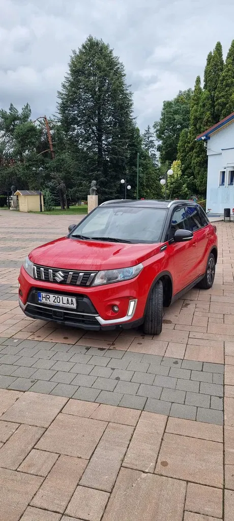 Fotografie: 2019 Suzuki Vitara