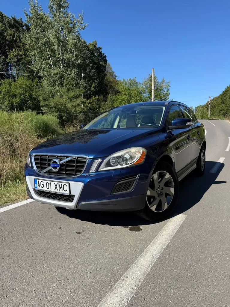 Fotografie: 2013 Volvo XC 60