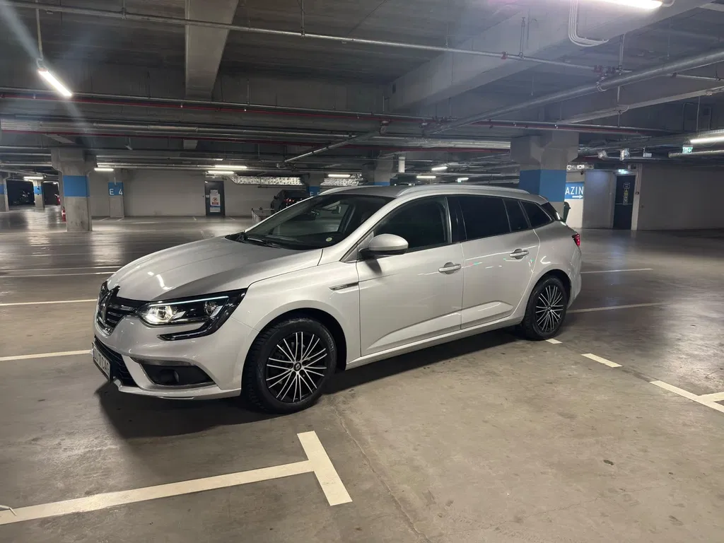 Fotografie: 2017 Renault Megane