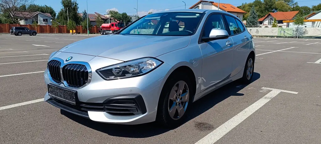 Fotografie: 2020 BMW Seria 1