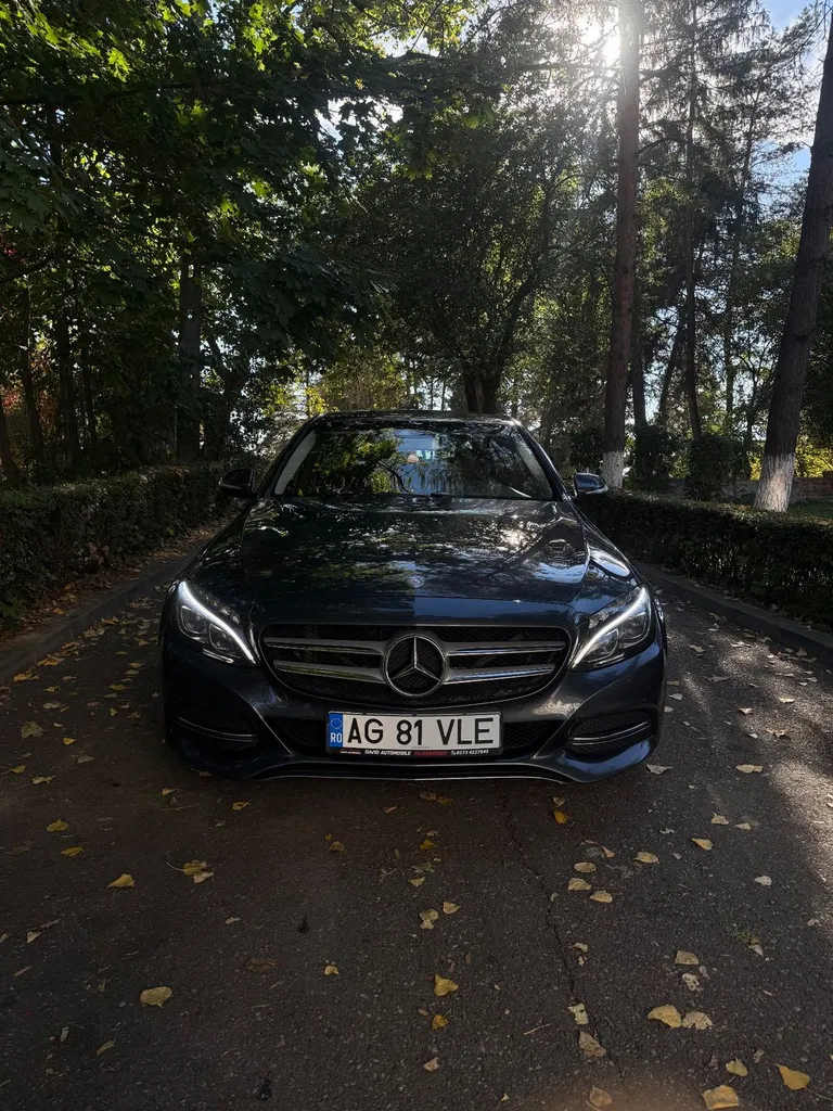Fotografie: 2015 Mercedes-Benz C