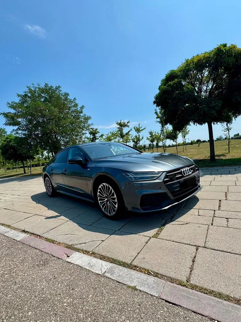 Fotografie: 2021 Audi A7 Sportback