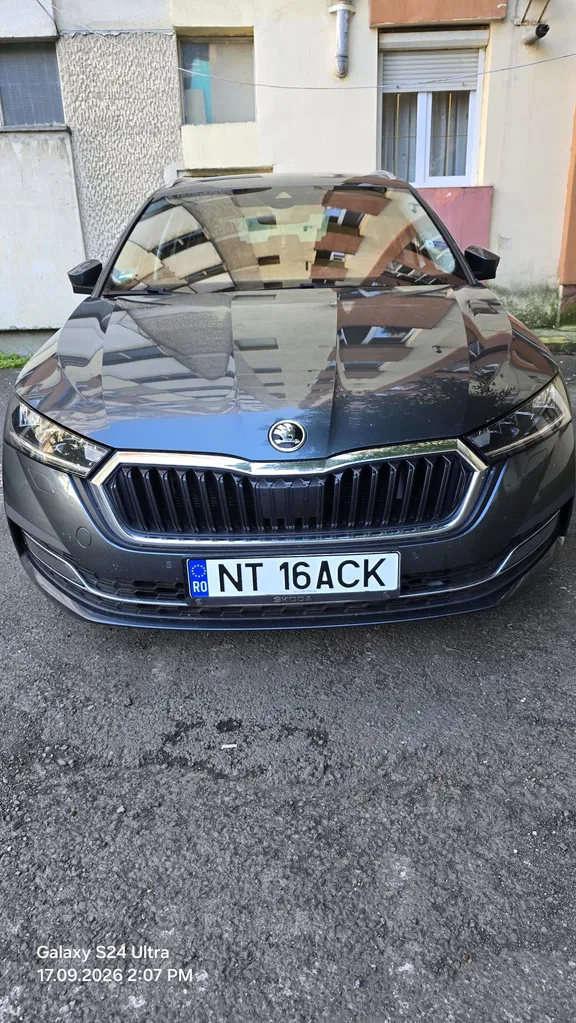Fotografie: 2021 Skoda Octavia