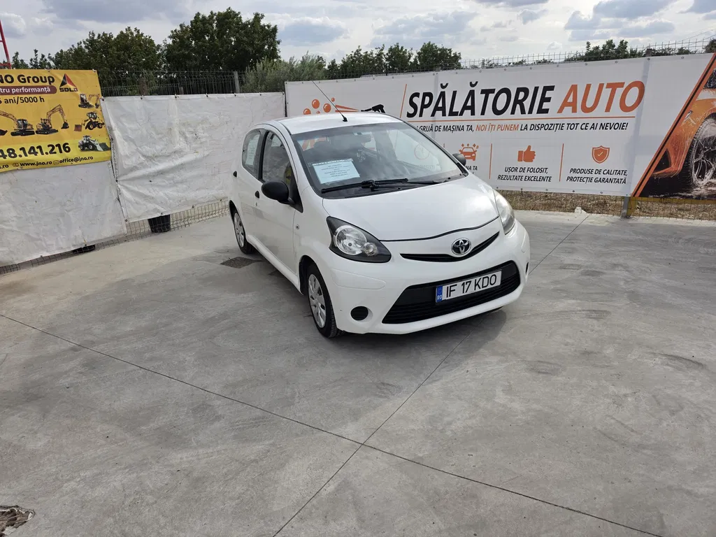 Fotografie: 2014 Toyota Aygo
