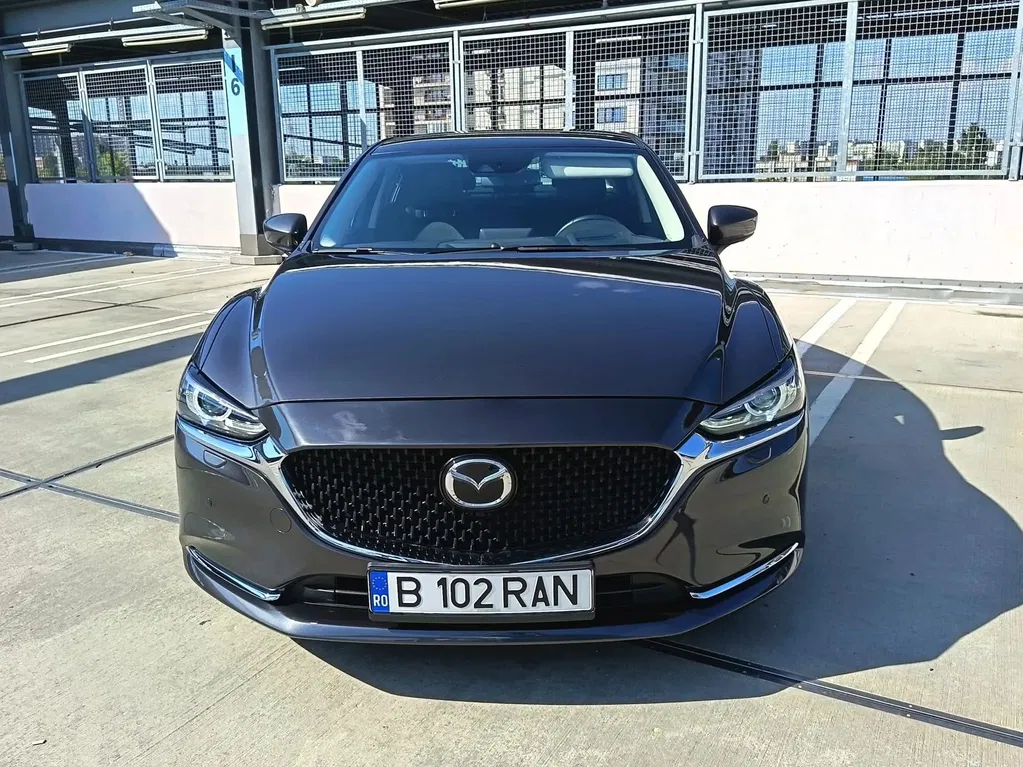Fotografie: 2023 Mazda 6