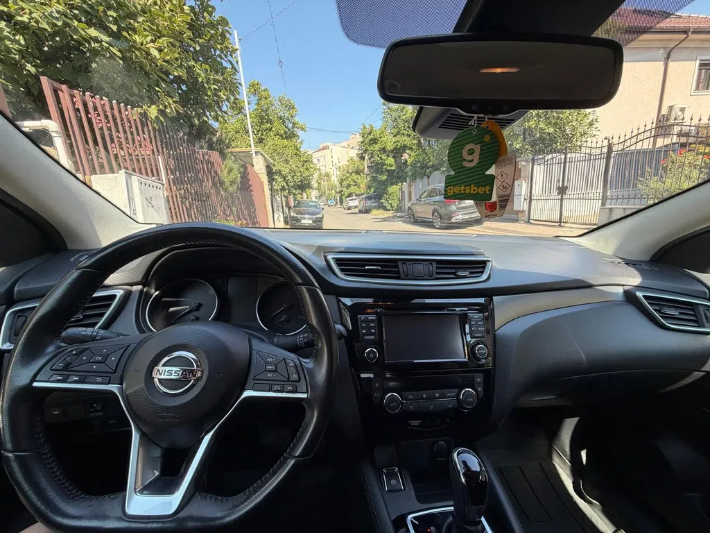 Fotografie: 2018 Nissan Qashqai