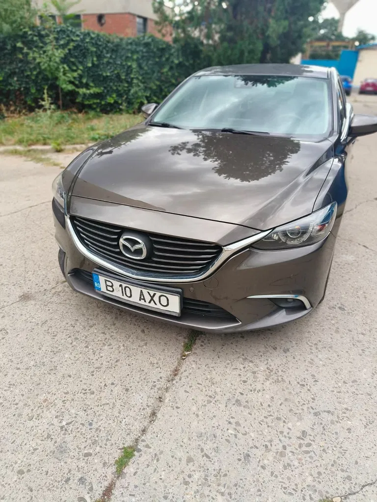Fotografie: 2015 Mazda 6