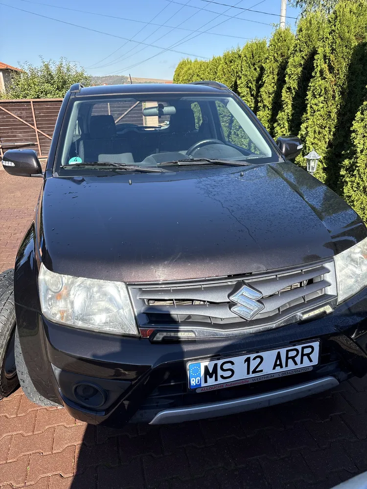 Fotografie: 2012 Suzuki Vitara