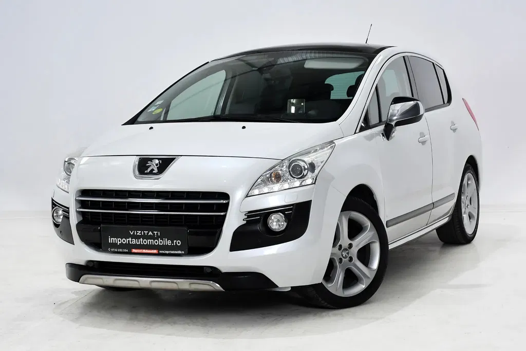 Fotografie: 2012 Peugeot 3008