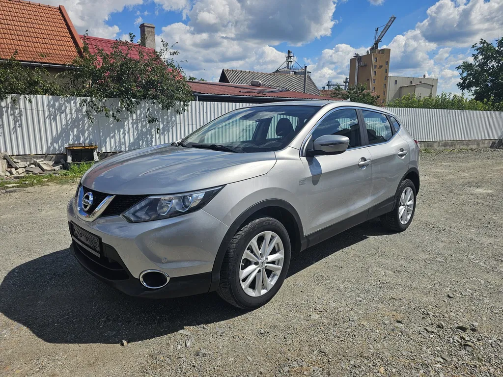 Fotografie: 2015 Nissan Qashqai