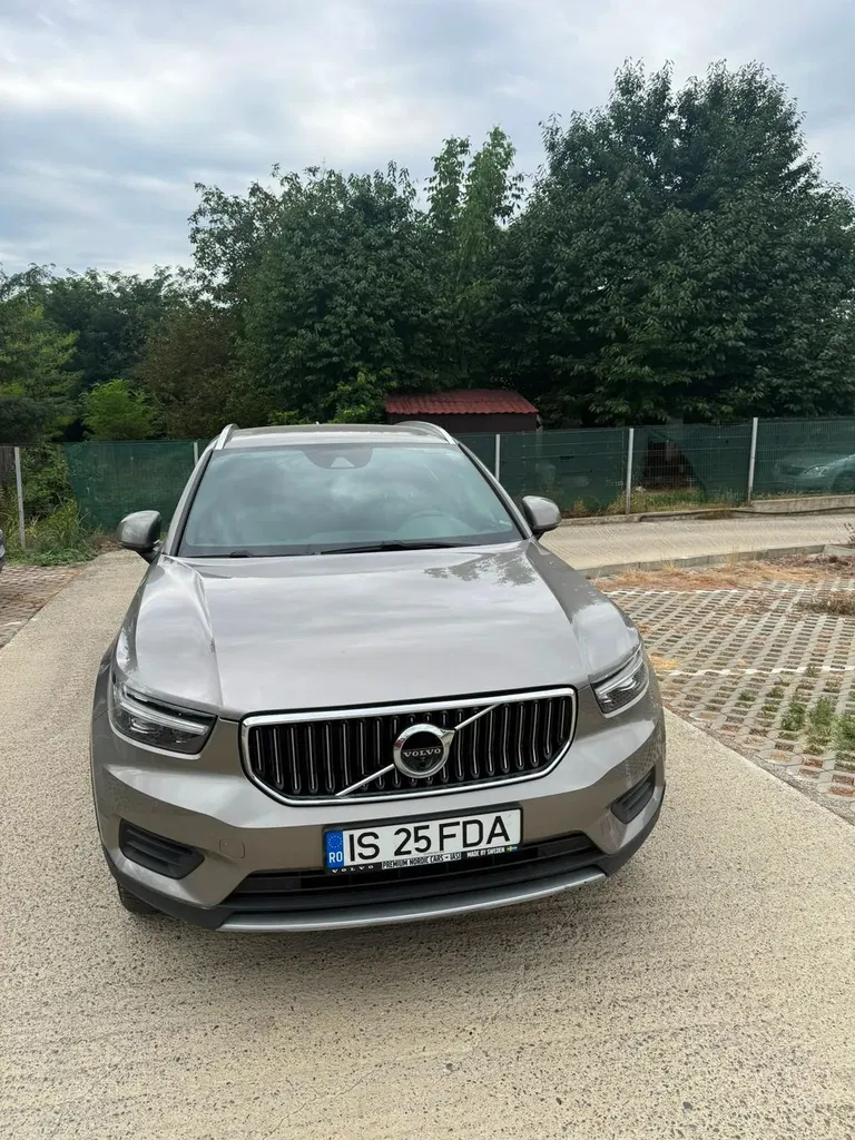 Fotografie: 2022 Volvo XC 40