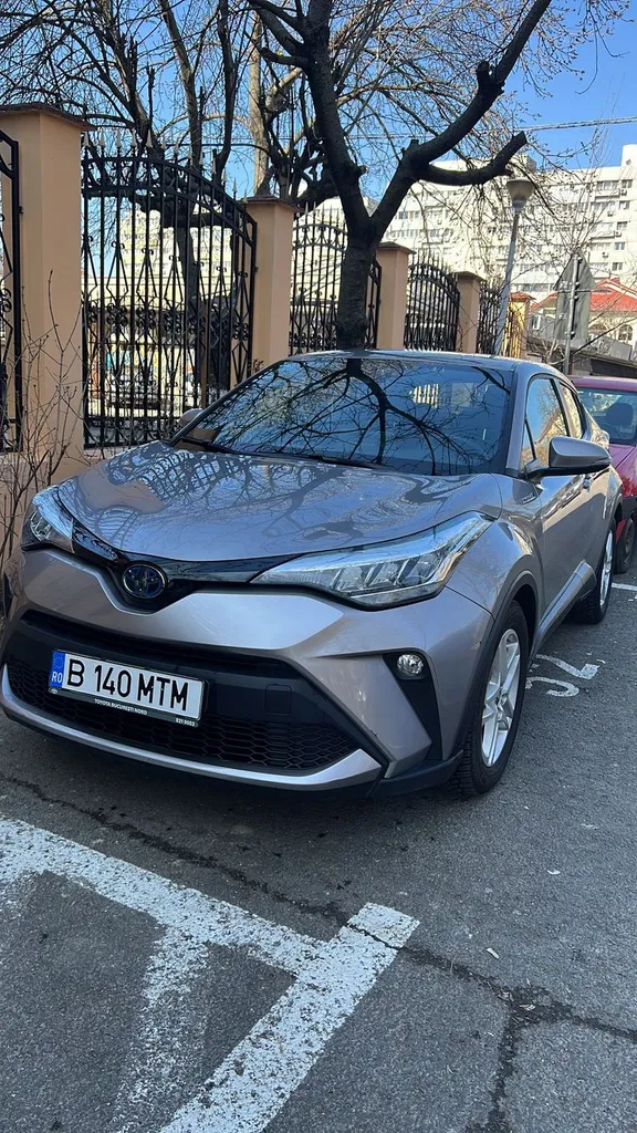 Fotografie: 2021 Toyota C-HR