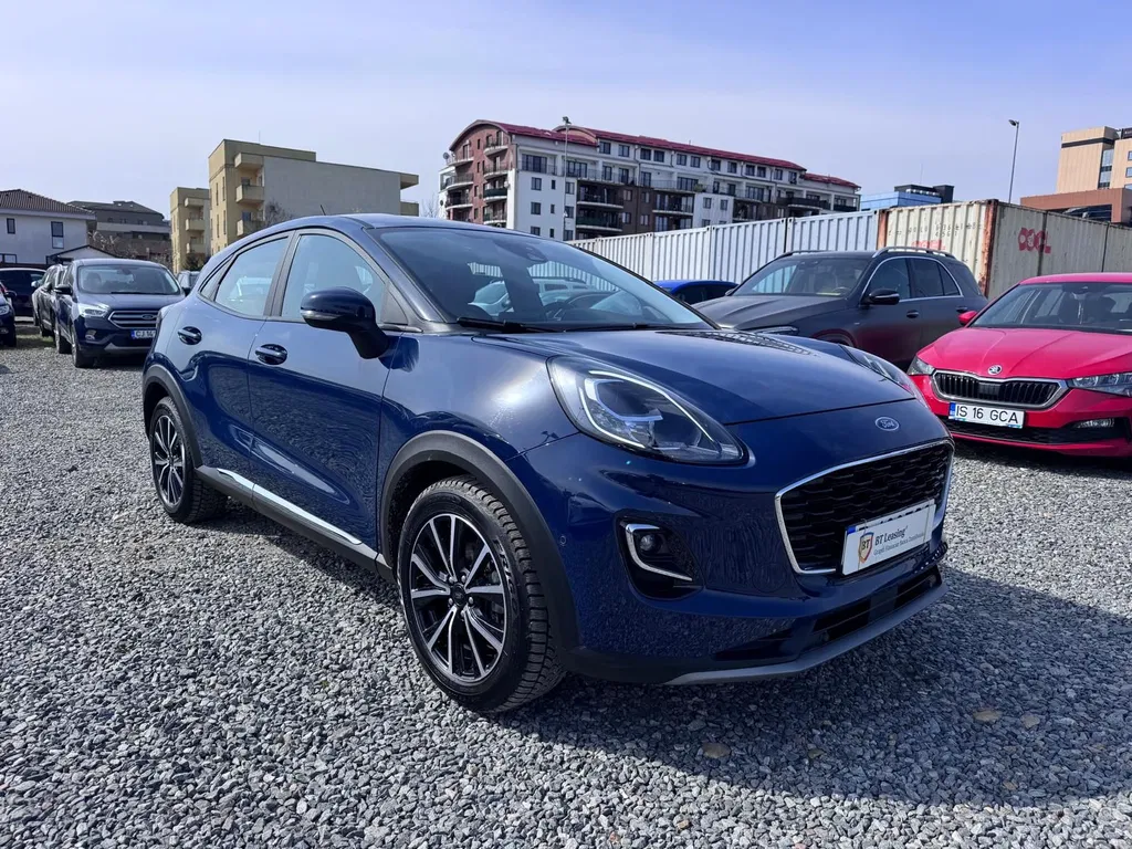 Fotografie: 2024 Ford Puma