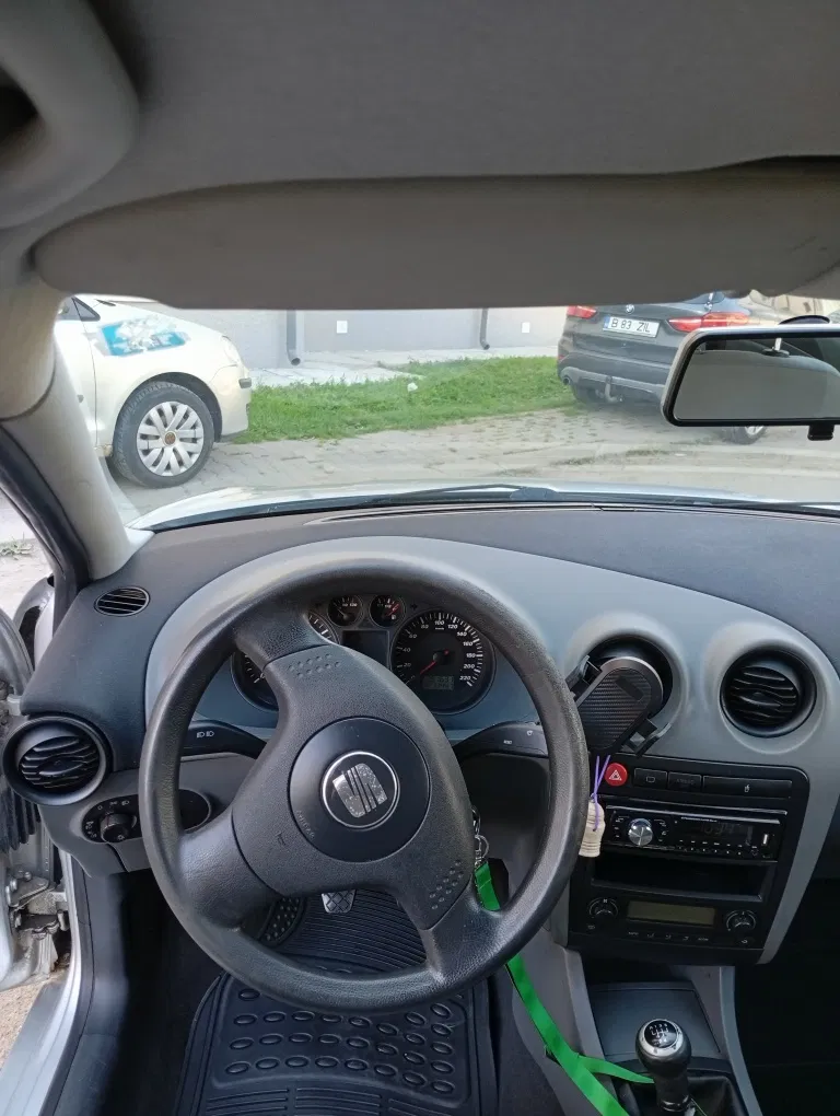 Fotografie: 2003 Seat Cordoba