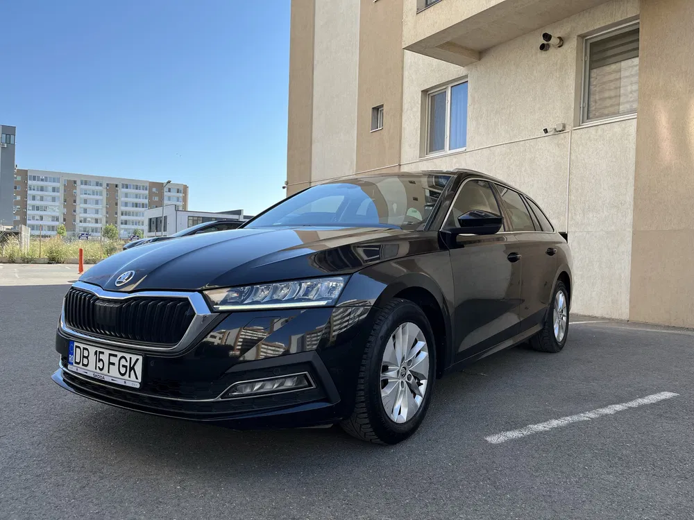 Fotografie: 2021 Skoda Octavia