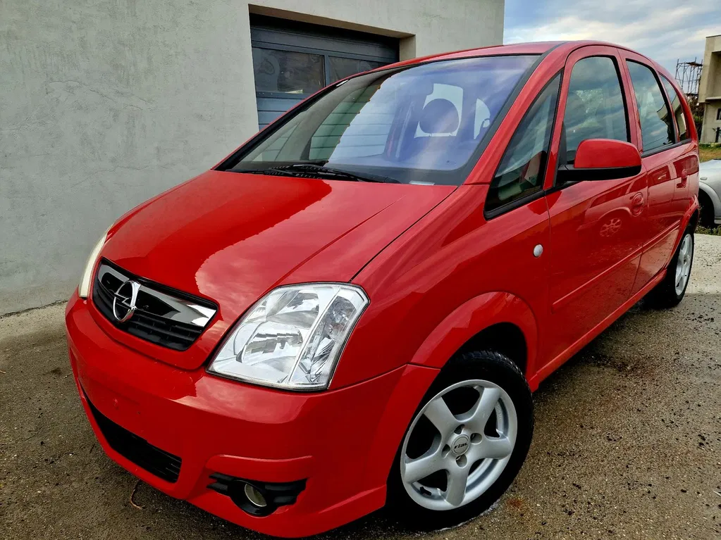 Fotografie: 2008 Opel Meriva