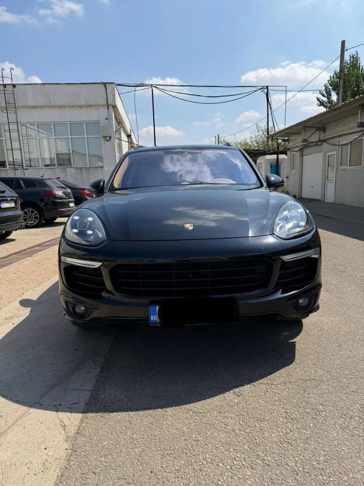 Fotografie: 2015 Porsche Cayenne