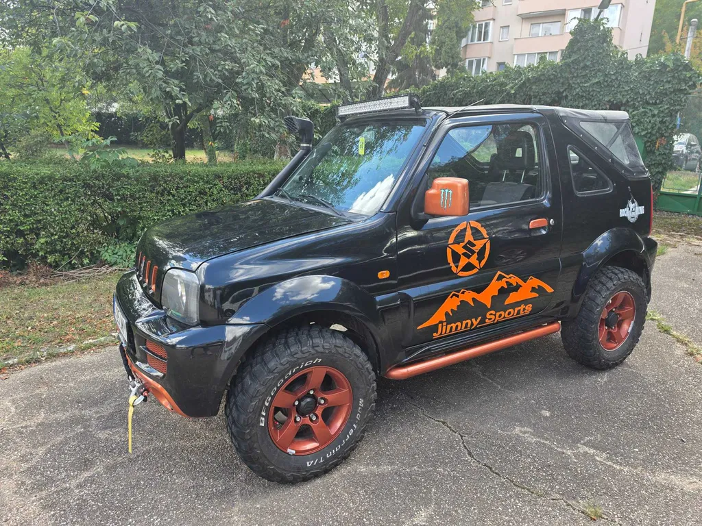 Fotografie: 2007 Suzuki Jimny