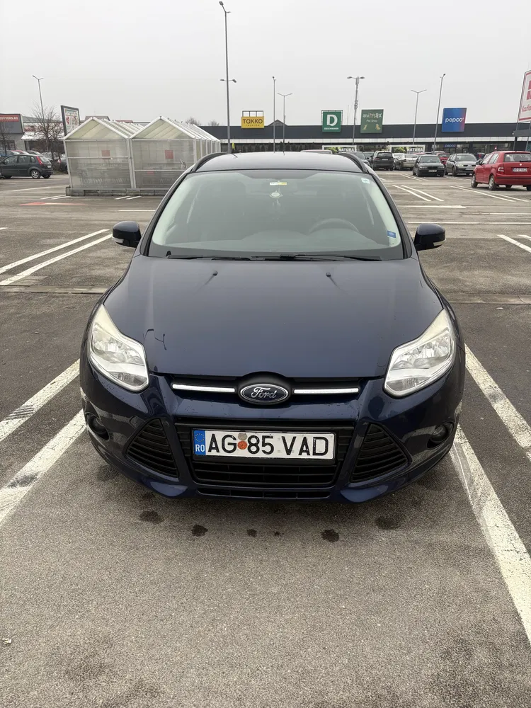 Fotografie: 2011 Ford Focus