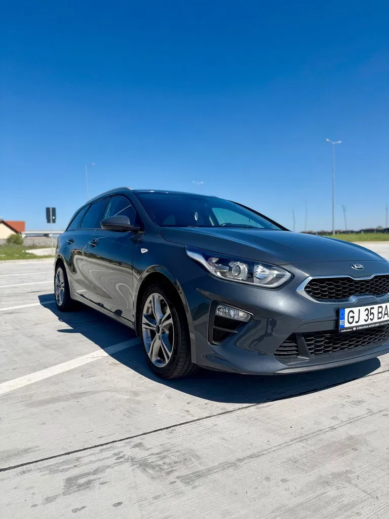 Fotografie: 2021 Kia Ceed