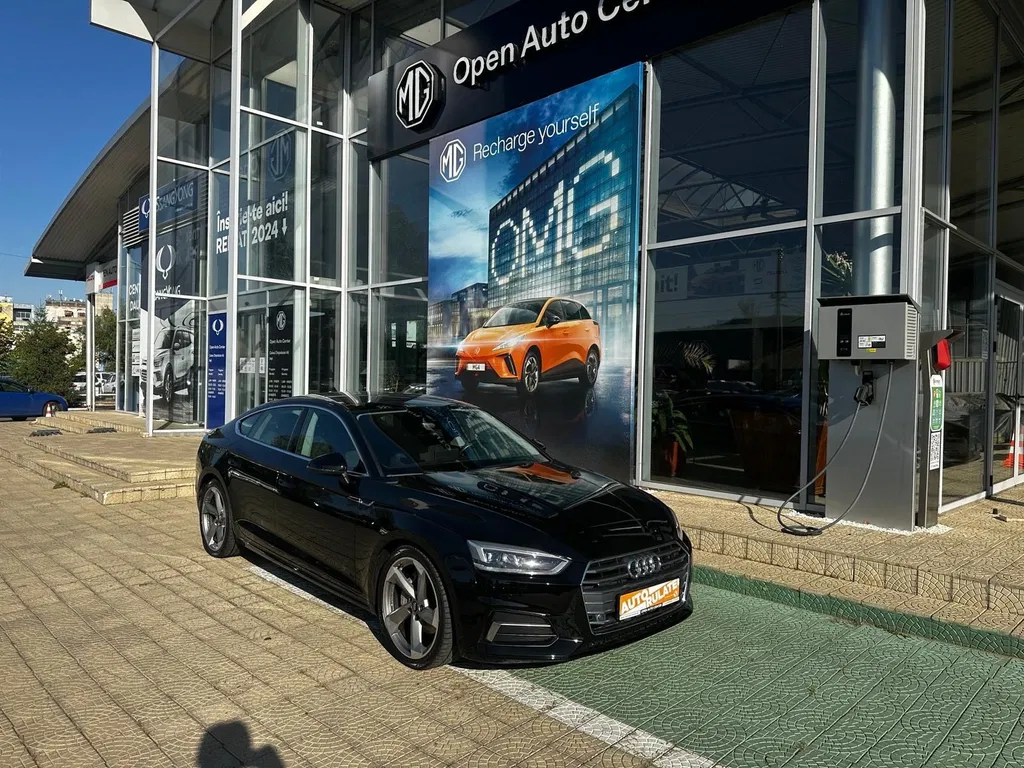 Fotografie: 2017 Audi A5 Sportback
