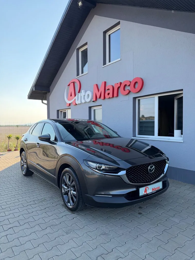Fotografie: 2020 Mazda CX-30