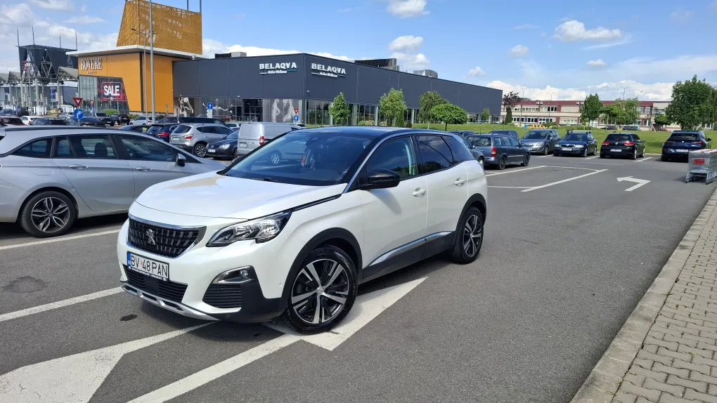 Fotografie: 2018 Peugeot 3008