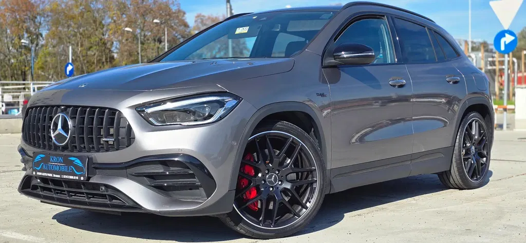 Fotografie: 2022 Mercedes-Benz GLA