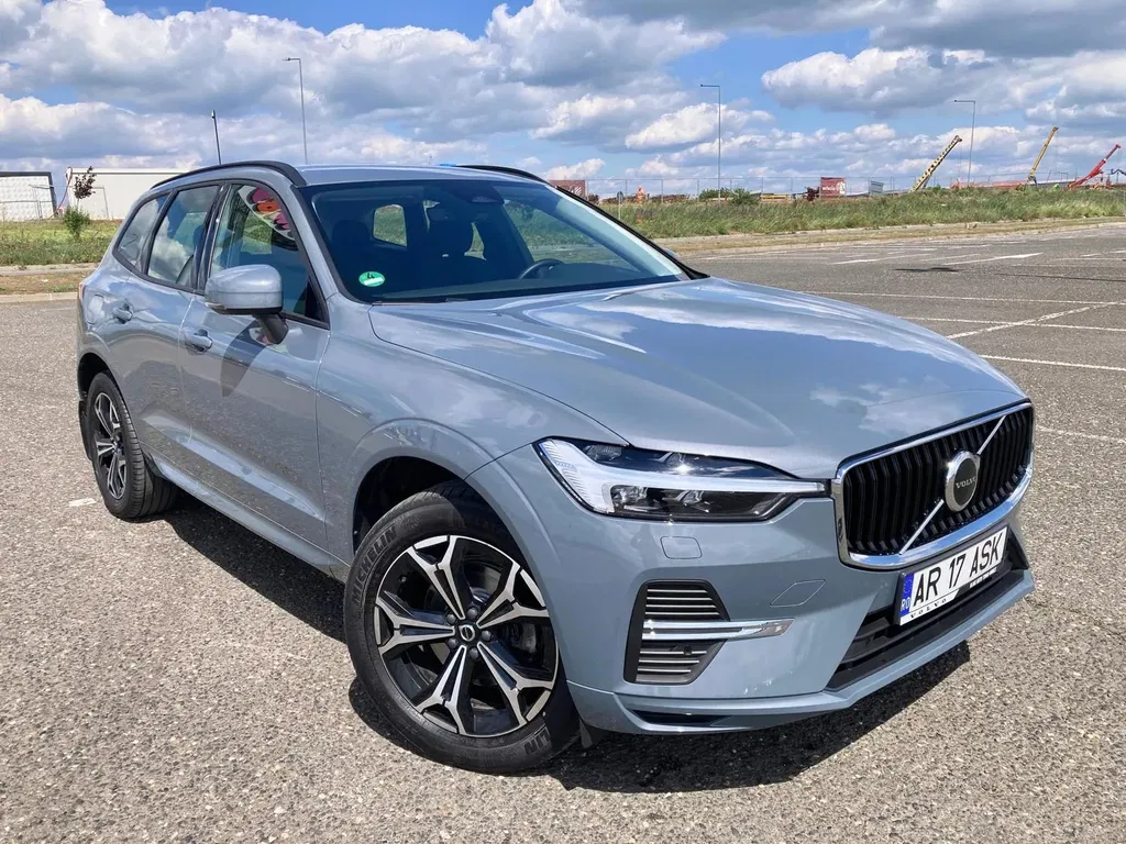 Fotografie: 2022 Volvo XC 60