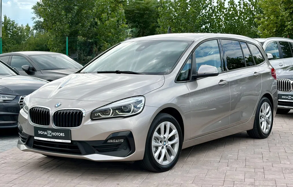 Fotografie: 2022 BMW Seria 2