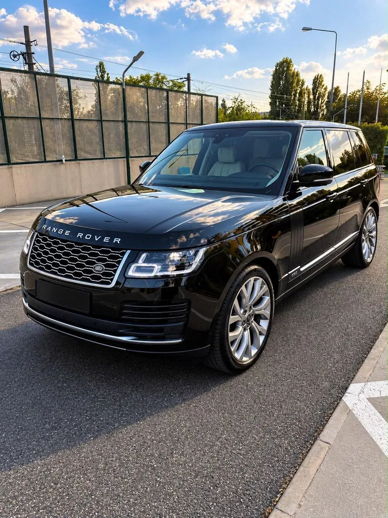 Fotografie: 2018 Land Rover Range Rover