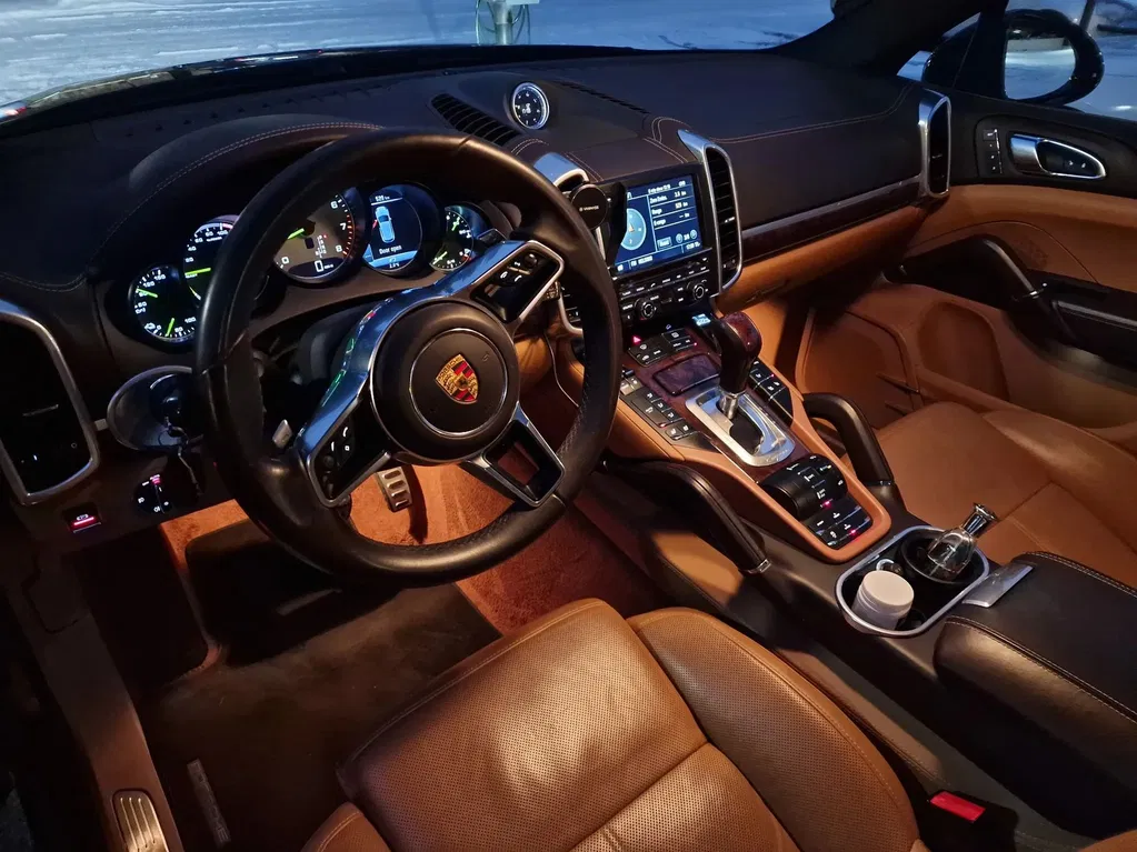 Fotografie: 2015 Porsche Cayenne
