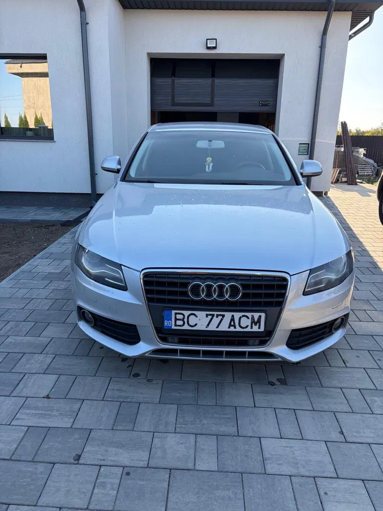 Fotografie: 2009 Audi A4 Limuzina