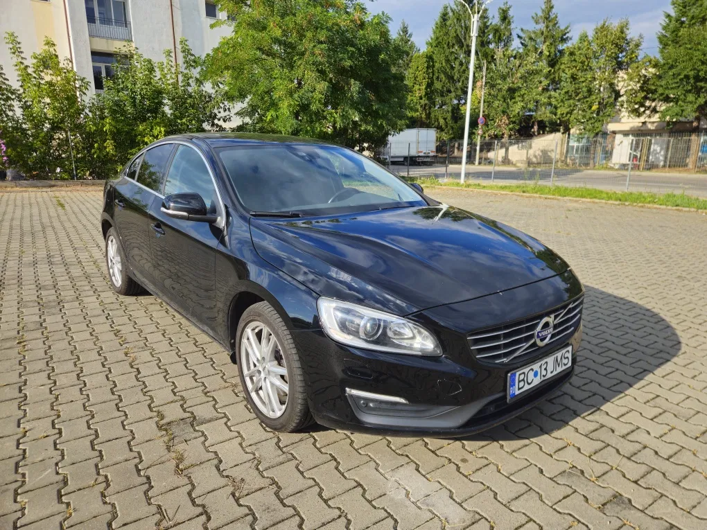 Fotografie: 2014 Volvo S60