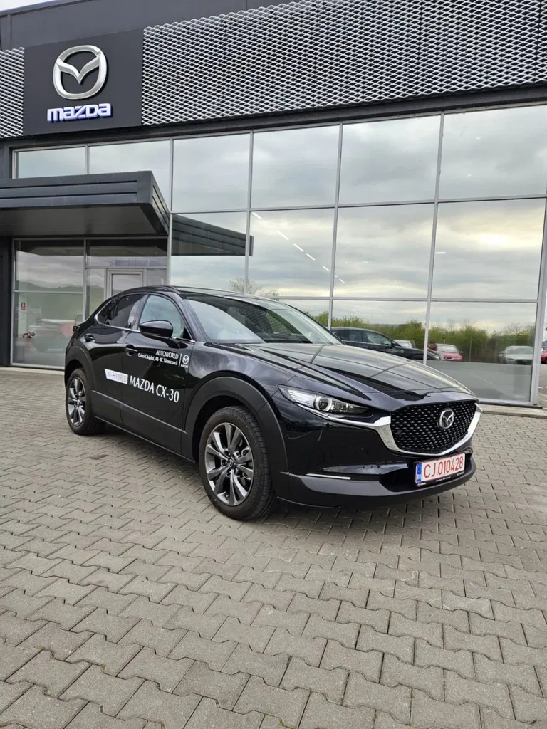 Fotografie: 2025 Mazda CX-30
