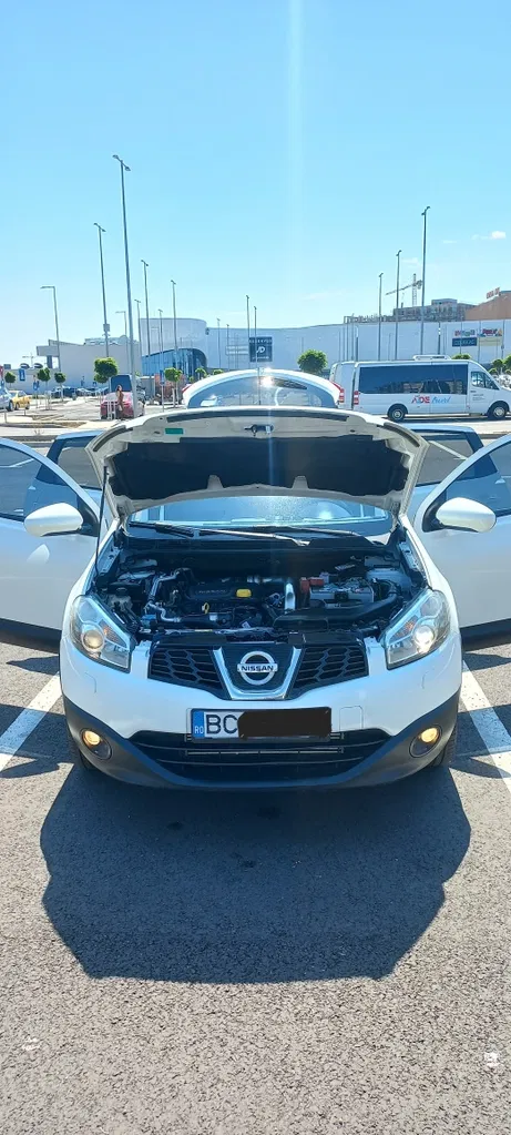 Fotografie: 2013 Nissan Qashqai