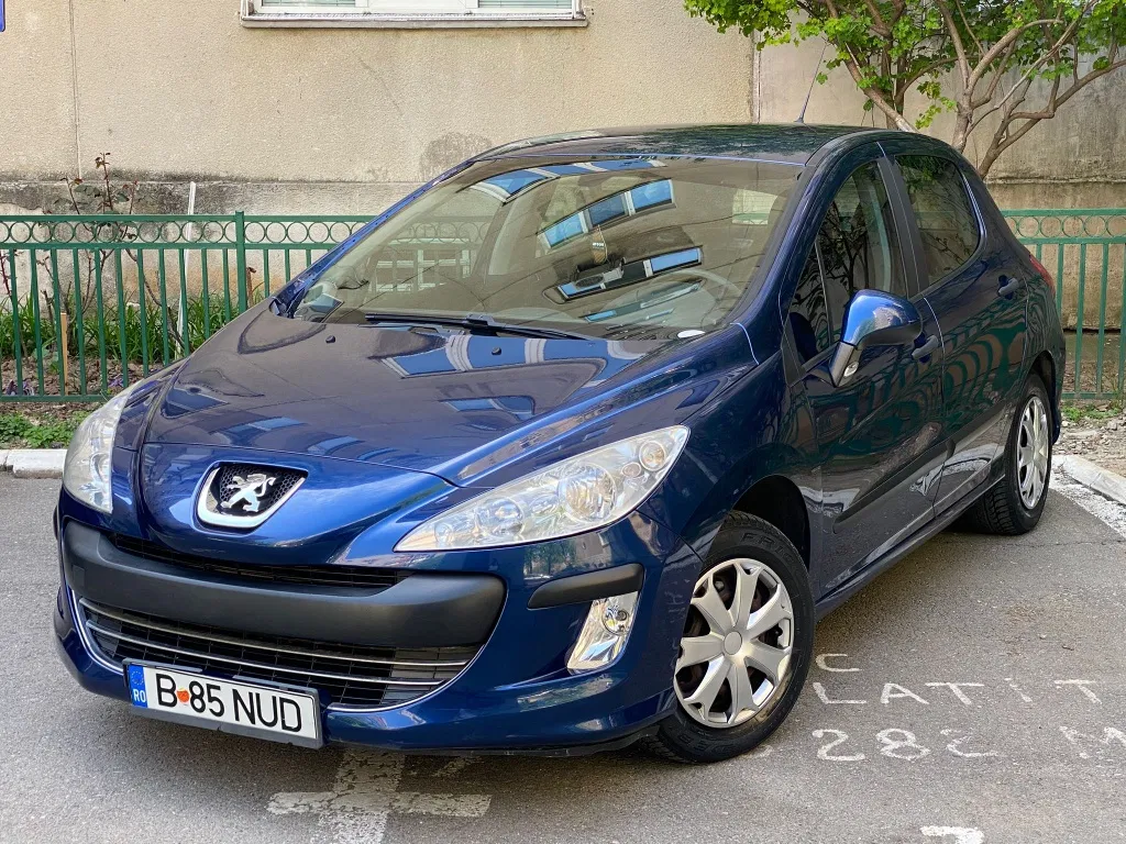 Fotografie: 2009 Peugeot 308