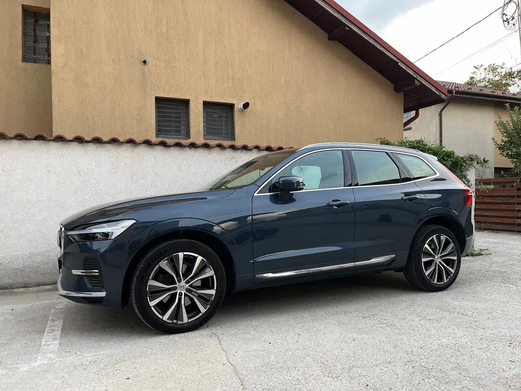 Fotografie: 2021 Volvo XC 60