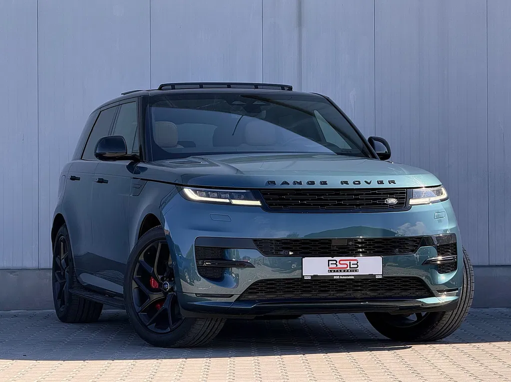 Fotografie: 2023 Land Rover Range Rover Sport