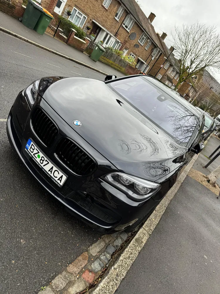 Fotografie: 2013 BMW Seria 7