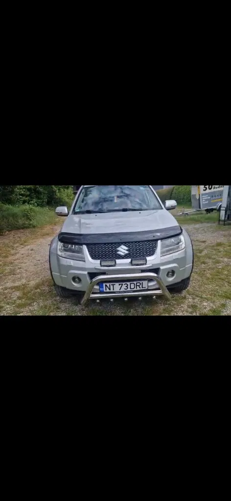 Fotografie: 2012 Suzuki Grand Vitara