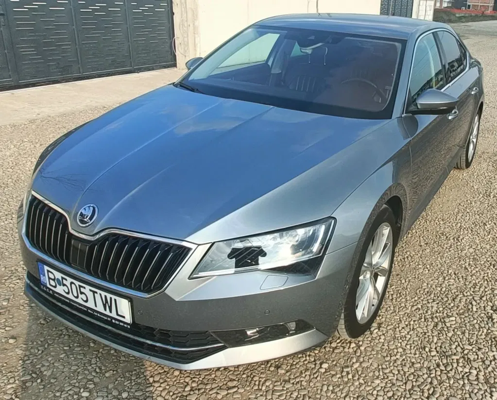 Fotografie: 2015 Skoda Superb
