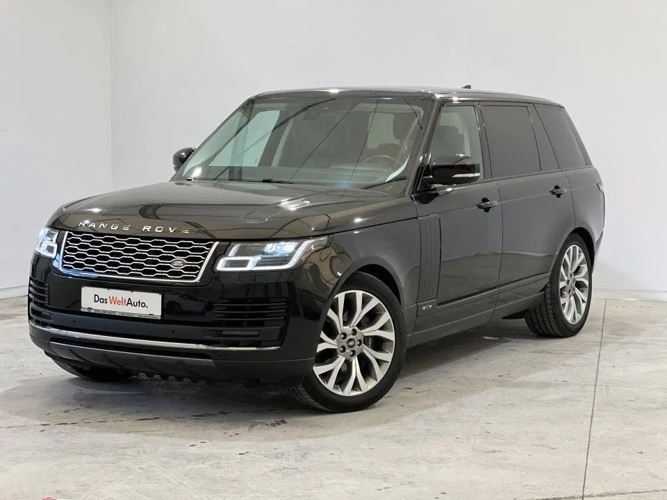 Fotografie: 2021 Land Rover Range Rover
